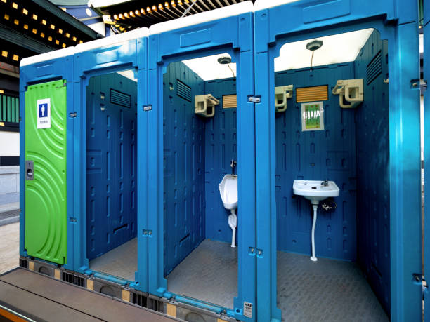 Portable Toilet Options We Offer in Kean University, NJ